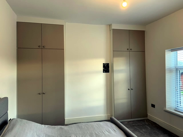 fitted wardrobes bolton