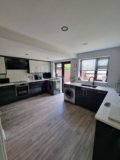 kitchen fitted by Rightstyle Kitchens Bolton